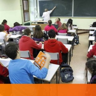Poner nota a los profesores, tarea pendiente en España: “Hay miedo a abrir las aulas"