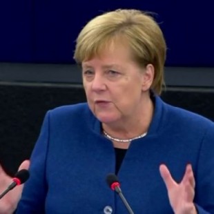 Merkel apoya la idea de Macron de crear un ejército europeo: "Ya no podemos seguir fiándonos de otros"
