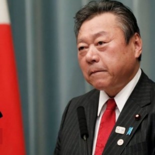 El ministro japonés de ciber-seguridad "nunca ha usado un ordenador" [ENG]