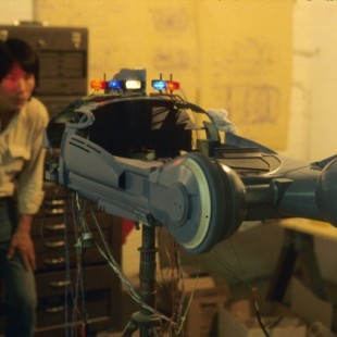 Detrás de las cámaras: Fotos en el taller de maquetas de Blade Runner [ENG]