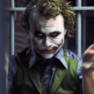 La Academia Británica de Cine dejará de financiar películas cuyos villanos tengan cicatrices faciales [ENG]