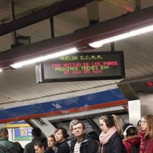 Metro no puso en funcionamiento el 20% de los trenes durante la hora punta del estreno de Madrid Central