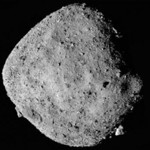 La nave OSIRIS-REx de la NASA descubre agua en el asteroide Bennu