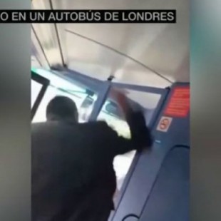 Un pasajero que no había pagado el billete insulta y golpea a un conductor de autobús en un ataque xenófobo en Londres