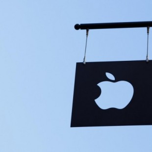 Apple admite dar a los gobiernos acceso a miles de Iphones y otros dispositivos -ENG-.
