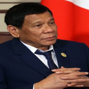 El presidente filipino alardea de que intentó violar a su criada cuando era adolescente