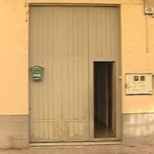 La grabación intervenida a los detenidos en Alicante evidencia que la chica se resistió a mantener sexo