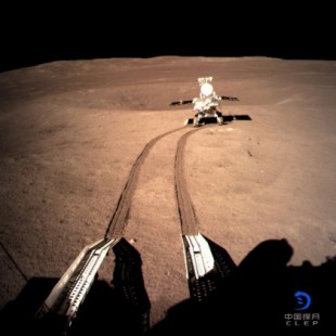 El rover Yutu 2 se echa su "primera siesta" en el lado oculto de la Luna