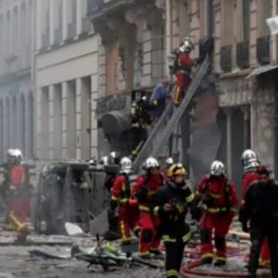 Tres muertos entre ellos una española tras una fuerte explosión de gas en una panadería en el centro de París