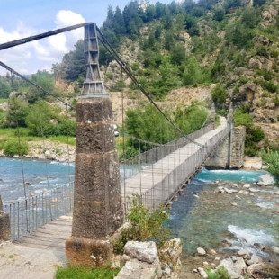 El puente colgante de Jánovas: una reliquia en pie de la ingeniería española del siglo XIX
