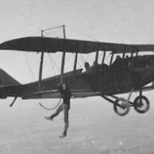 Wing Walking, las temerarias acrobacias aéreas de los años 20