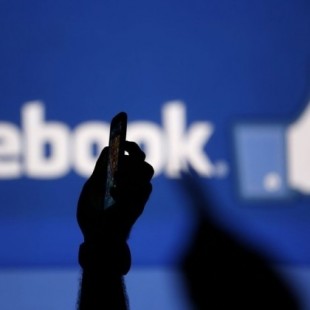 Facebook bloquea las pocas herramientas que permitían conocer mejor el objetivo de su publicidad política