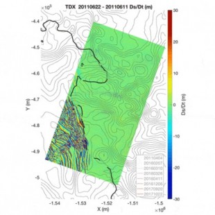 Una cavidad gigante confirma la desintegración de un glaciar antártico (ING)