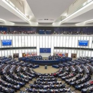 Los eurodiputados tendrán que informar de con qué lobbys se reúnen y en qué gastan el dinero