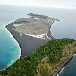 La NASA visita una isla recién formada que emergió en el Pacífico Sur