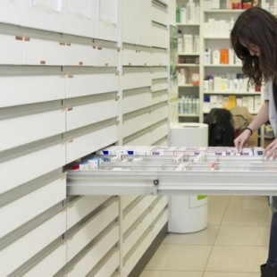 "A por el Adiro a Portugal": ya faltan 443 fármacos en España y bastantes no tienen sustituto