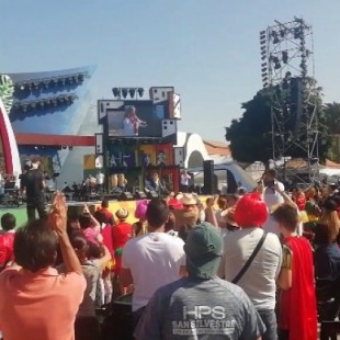 Expulsan a Manny Manuel del escenario del Carnaval de Las Palmas de Gran Canaria