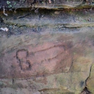 Arqueólogos descubren un pene tallado hace 1.800 años en el Muro de Adriano