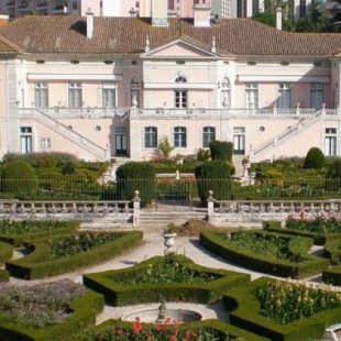 Los palacios y conventos de Portugal, futuras residencias de los universitarios lusos