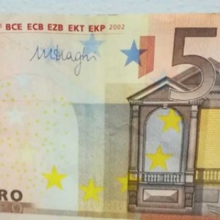 Aparecen sobres con billetes en los buzones de los vecinos de Villarramiel