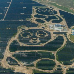 Cómo las gigantescas granjas solares de China están transformando la energía mundial [ ing ]