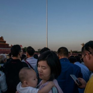 Crisis de natalidad en China: los parlamentarios presentan soluciones