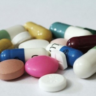 Sanidad acude al extranjero para frenar la falta de suministro de 30 medicamentos
