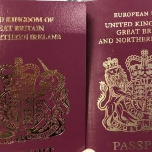 Reino Unido emite ya pasaportes sin las palabras Unión Europea en su portada