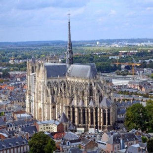El cinturón de hierro forjado que impidió el derrumbe de la Catedral de Amiens