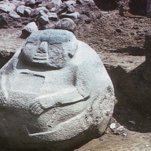 Un estudio sugiere que los escultores prehispánicos de Monte Alto conocían las propiedades magnéticas de las rocas