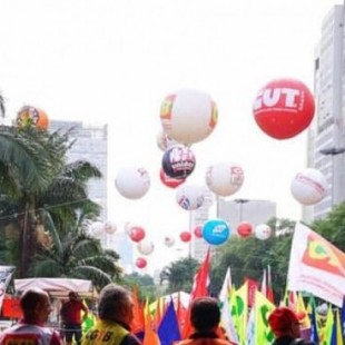 Bolsonaro consigue lo nunca visto en Brasil: unión sindical en el 1 de mayo y rumbo a la huelga general