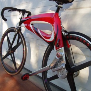 Nubike, una bicicleta con palancas en vez de cadena y pedales (en)