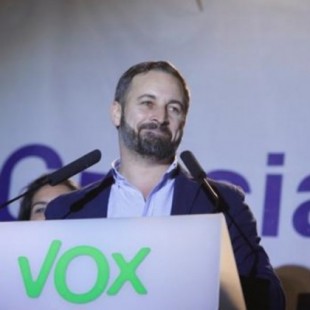 Varios exdirigentes de Vox cargan contra el «chiringuito» de Abascal y piden el voto para el PP