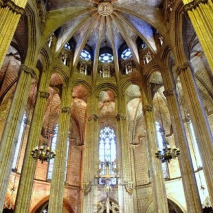 Hallan un templo paleocristiano bajo la catedral de Barcelona