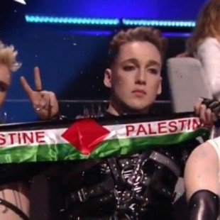 Islandia la lía al enseñar banderas de Palestina en Eurovisión 2019