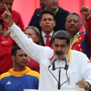 Maduro propone elecciones anticipadas a la Asamblea Nacional en Venezuela