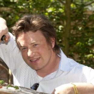 La caída del imperio del cocinero Jamie Oliver toca fondo: se declara insolvente y pone en riesgo 1.300 empleos