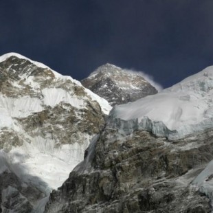 Un alpinista británico, el octavo muerto en el Everest en tres días