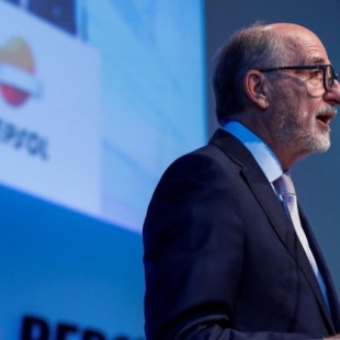 El presidente de Repsol carga contra la excesiva ambición de Ribera para liderar el cambio climático