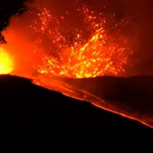 El volcán Etna entra en erupción de nuevo
