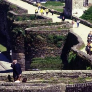 La única muralla romana del mundo cuyo perímetro se conserva intacto