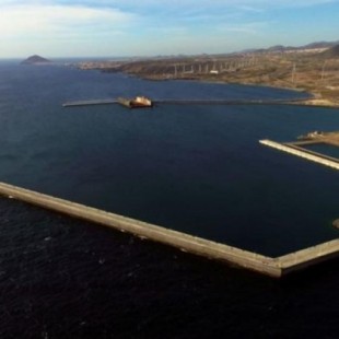 La historia del Puerto de Granadilla: 300 millones de despilfarro