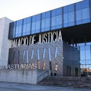 Una mujer se enfrenta a tres años de prisión por mantener relaciones sexuales consentidas con un menor en Gijón