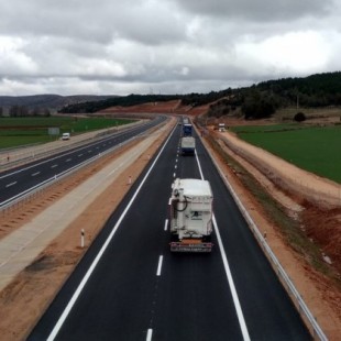 Las constructoras piden que paguemos ya peajes en las autovías, a razón de 0,03 euros por kilómetro