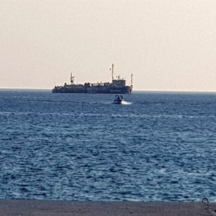 El "Sea Watch" desembarca en Lampedusa sin permiso y su capitana es detenida