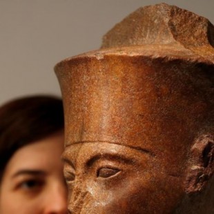Reino Unido gana el pulso a Egipto y subasta el busto de Tutankamón por casi 5 millones de libras