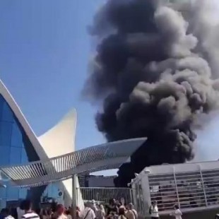Un incendio obliga a desalojar el Oceanogràfic de València
