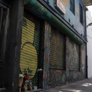 A Coruña llora la muerte de Jaime Manso y su tienda de discos Portobello