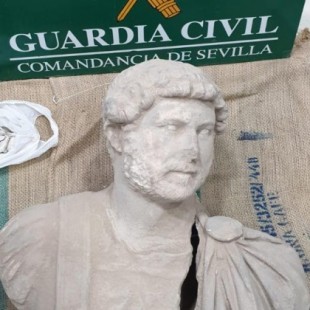Recuperado un busto del emperador Adriano del siglo II d.c. que intentaban vender por medio millón