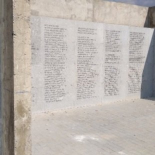 La extrema derecha paraliza en Madrid el Memorial a las víctimas del franquismo
